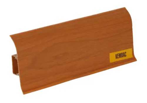 Пластиковый плинтус IDEAL Кемпас